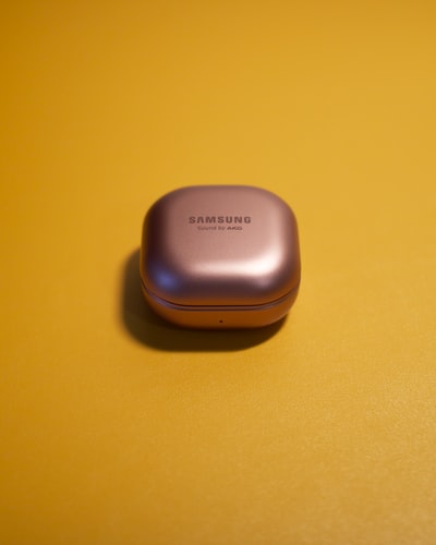كيف تستخدم سماعات الأذن مع galaxy7